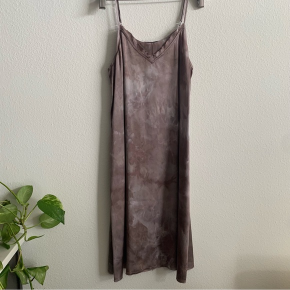 ATM Silk Dress - Picture 3 of 6
